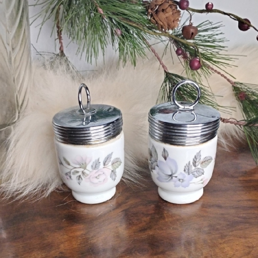 Royal Worcester White Ceramic Base